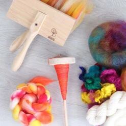 Ashford Introduction To Spinning Kit -Textile Supply Store ASH ISKd 82743.1660227114