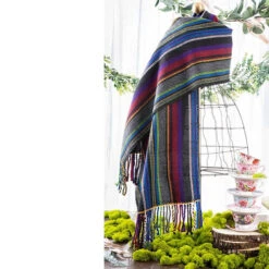 Easy Weaving With Little Looms Winter 2023 -Textile Supply Store INT LLWin2023b 87454.1695301186