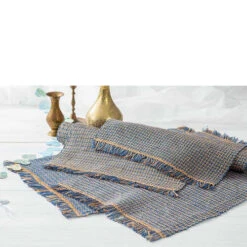 Easy Weaving With Little Looms Winter 2023 -Textile Supply Store INT LLWin2023c 13424.1695301171