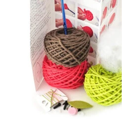 The Pudgy Rabbit Crochet Kit - Apple -Textile Supply Store TPR SQ0130535c 14229.1679146091
